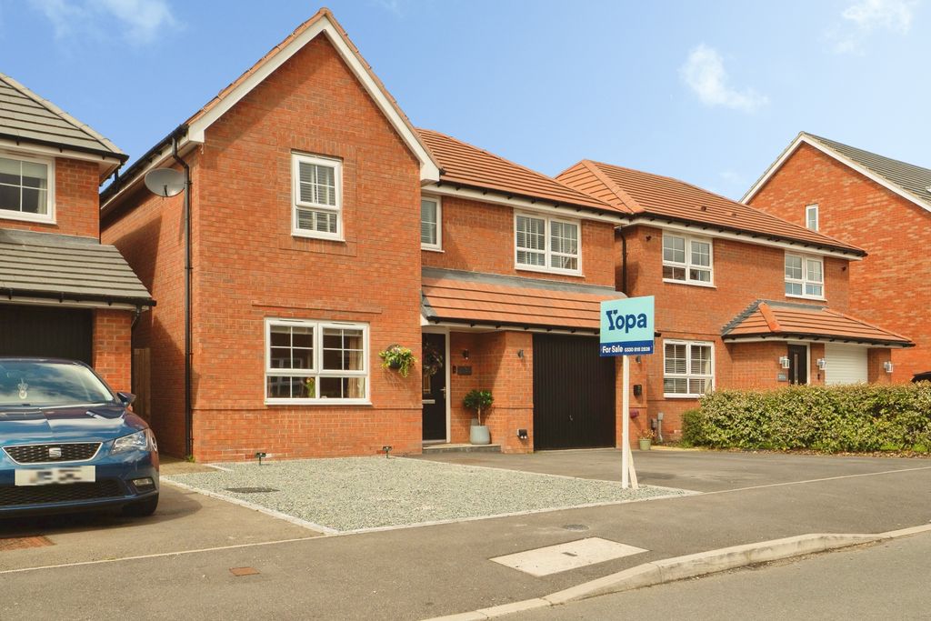 4 bed detached house for saleMoon Avenue, Coalville LE67