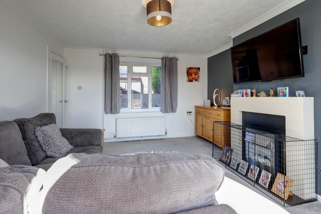 Additional image 12 of 2 bed terraced house for saleElizabeth Road, Blandford Forum DT11