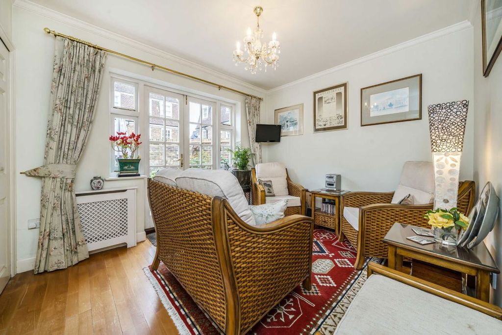 Additional image 7 of 3 bed end terrace house for saleThe Butts, Brentford TW8