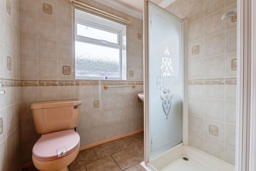 Additional image 11 of 2 bed detached bungalow for saleSwallow Drive, Brandon IP27