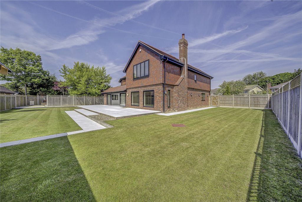 Additional image 33 of 5 bed detached house for saleKingsway, Aldwick, West Sussex PO21