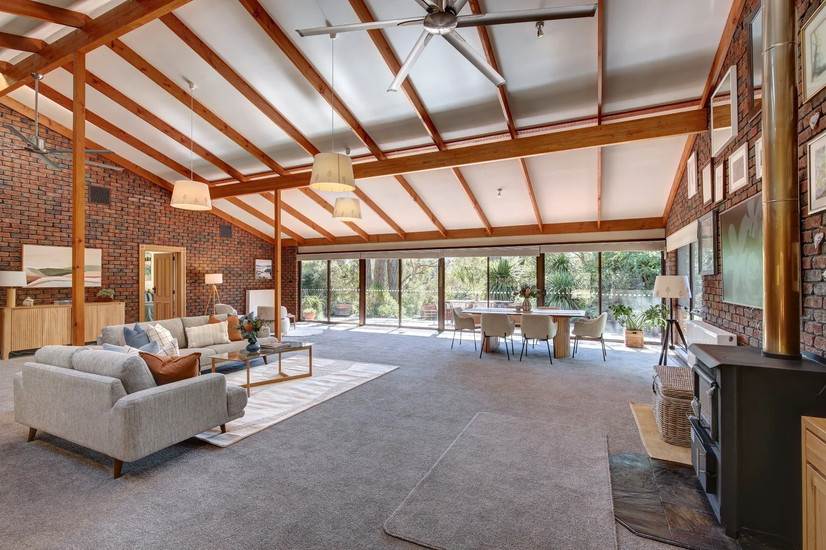 66 Emmett Road, Crafers West SA 5152