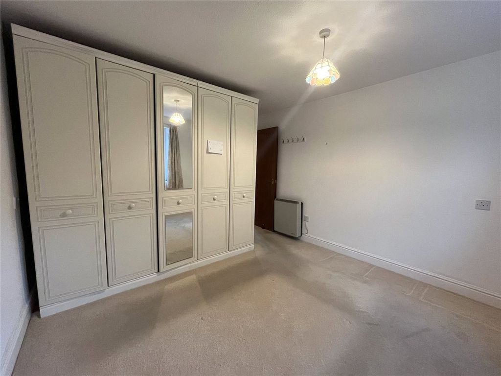 Additional image 8 of 1 bed flat for saleTurkey Shore, Caernarfon, Gwynedd LL55