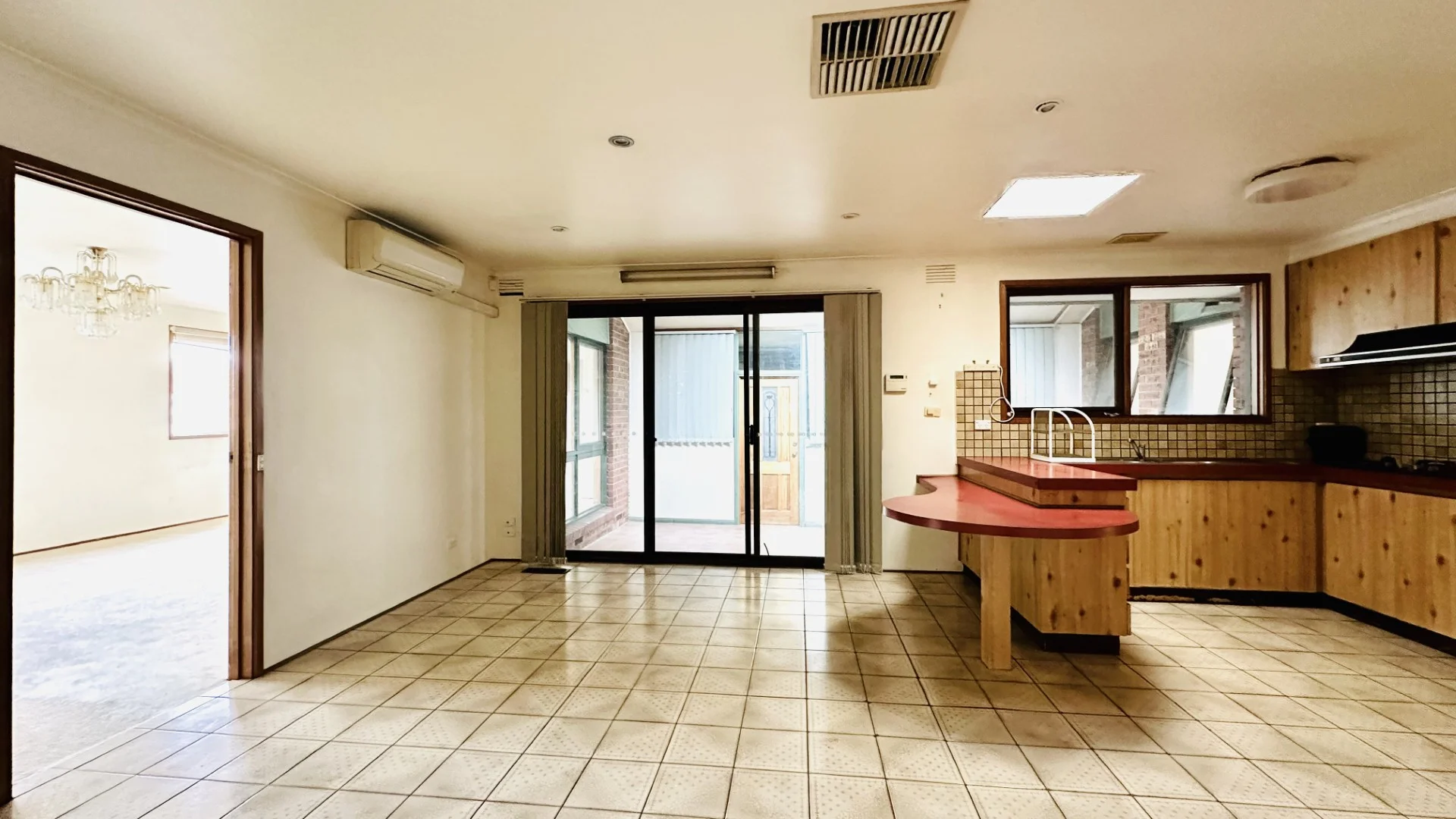 Additional image 4 of 15 Murchison Crescent, Clayton South VIC 3169