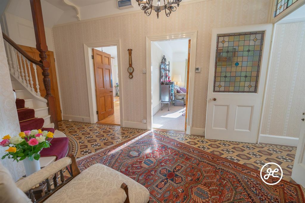 Additional image 15 of 5 bed detached house for saleDurleigh Road, Bridgwater TA6