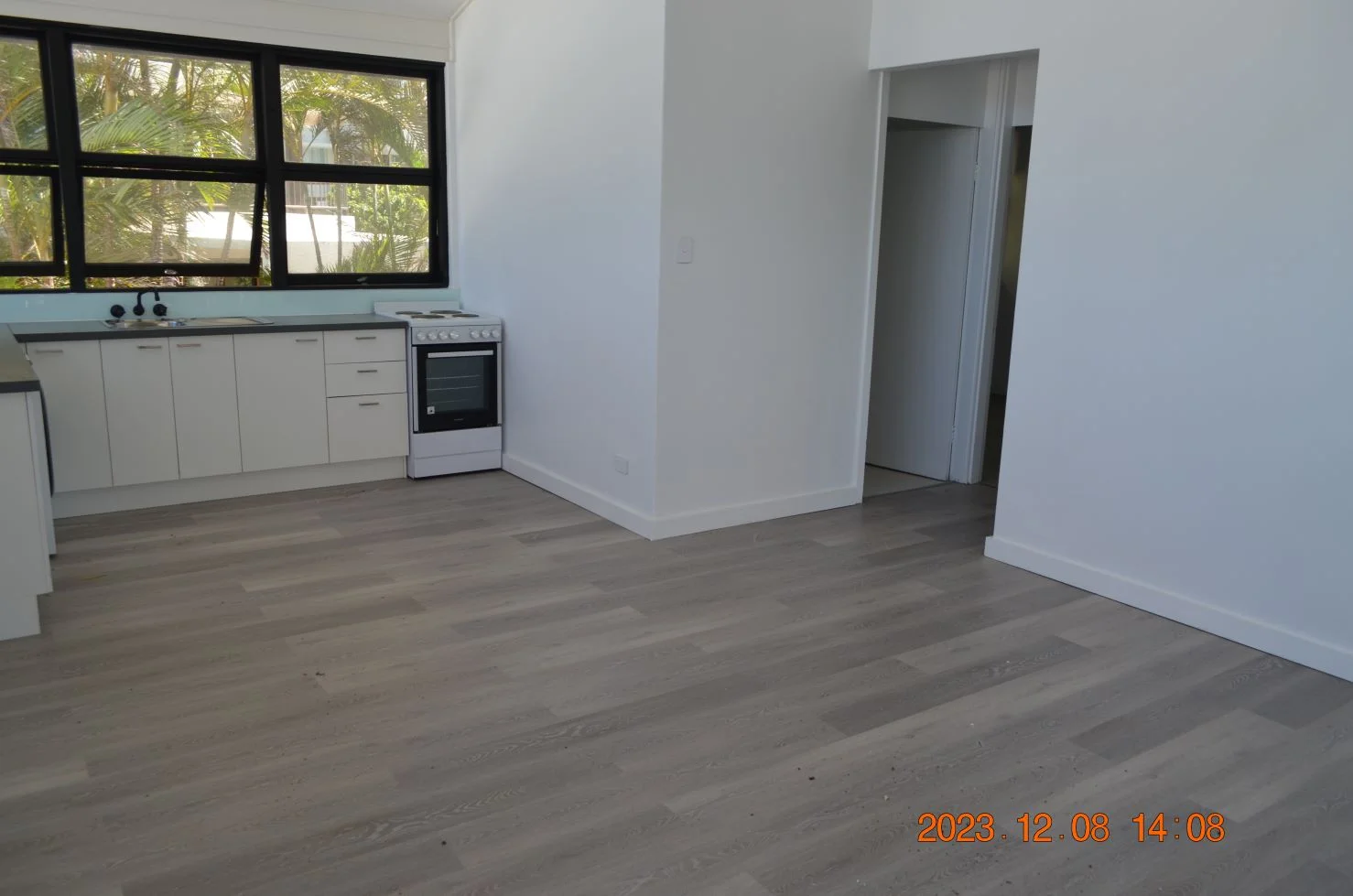 Additional image 5 of 1/13 Bayview Street, Runaway Bay QLD 4216