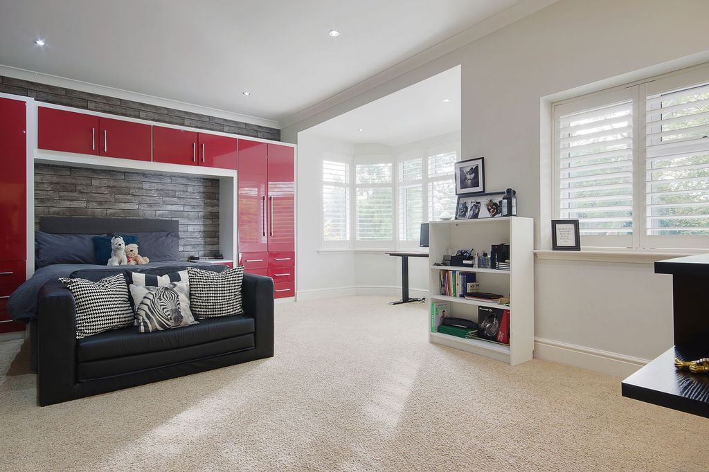 Additional image 20 of 6 bed detached house for salePortchester Road, Bournemouth BH8
