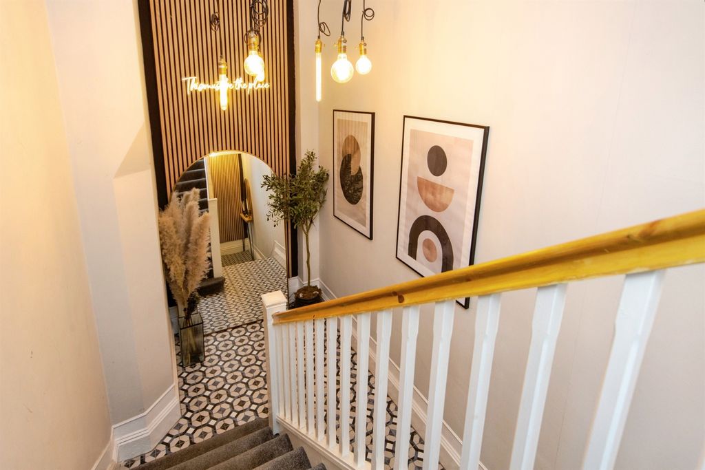 Additional image 4 of 4 bed maisonette for saleFulwood Park, Liverpool L17