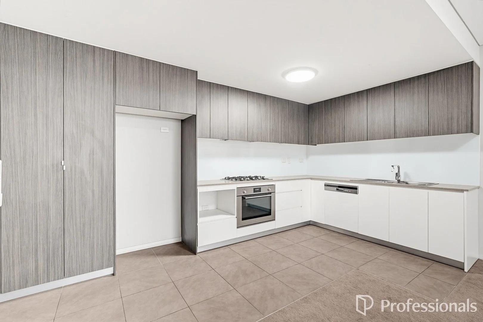 E203/3 Adonis Avenue, Rouse Hill NSW 2155 photo 2