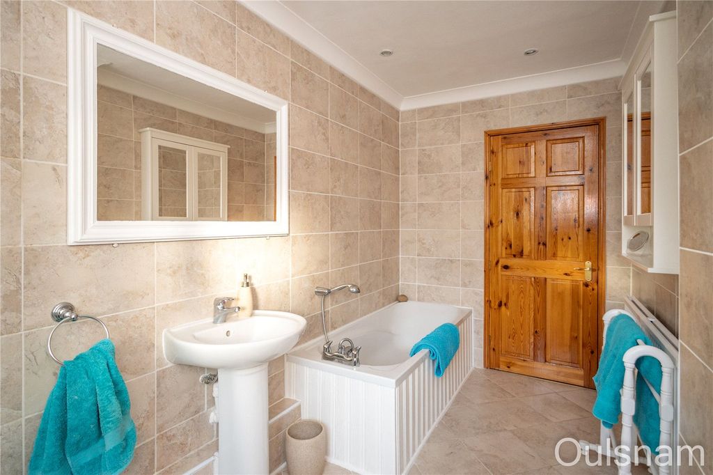 Additional image 12 of 5 bed detached house for saleBirmingham Road, Marlbrook, Bromsgrove, Worcestershire B61