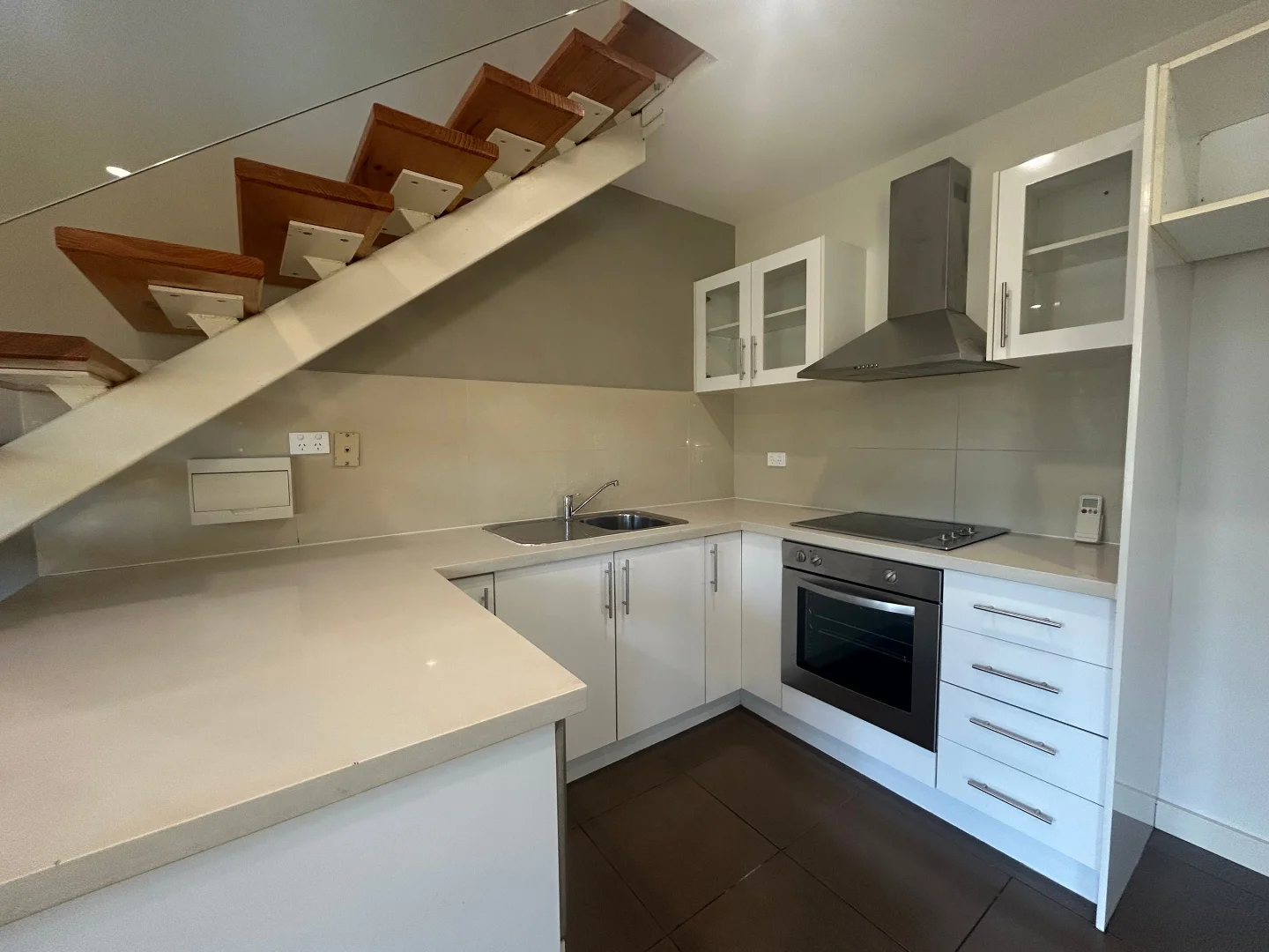 Additional image 2 of 1/22 Murrumbeena Road, Murrumbeena VIC 3163