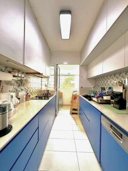 8A Upper Boon Keng Road photo 3