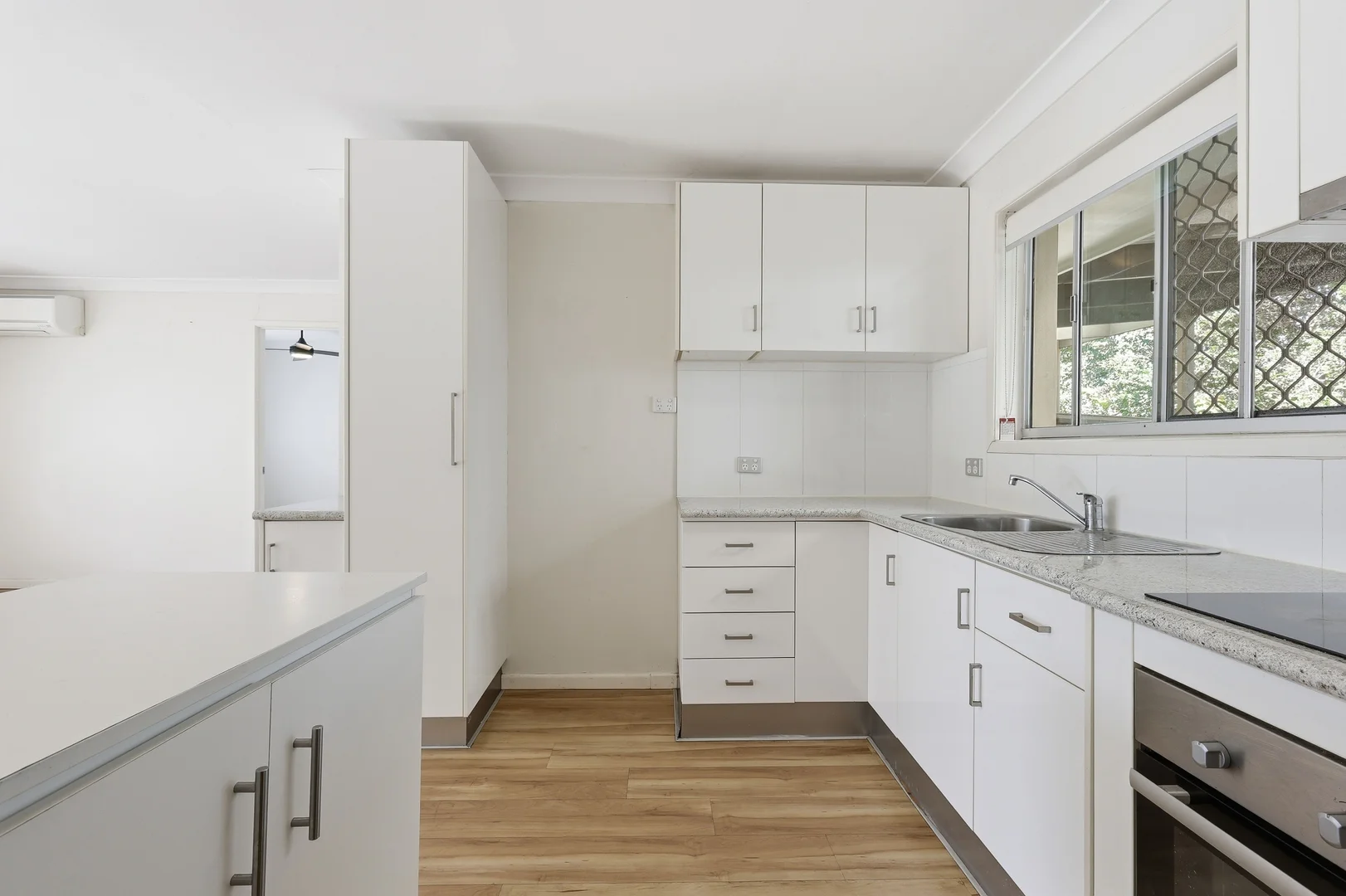 Additional image 6 of 2/22 Whichello Street, Newtown QLD 4350