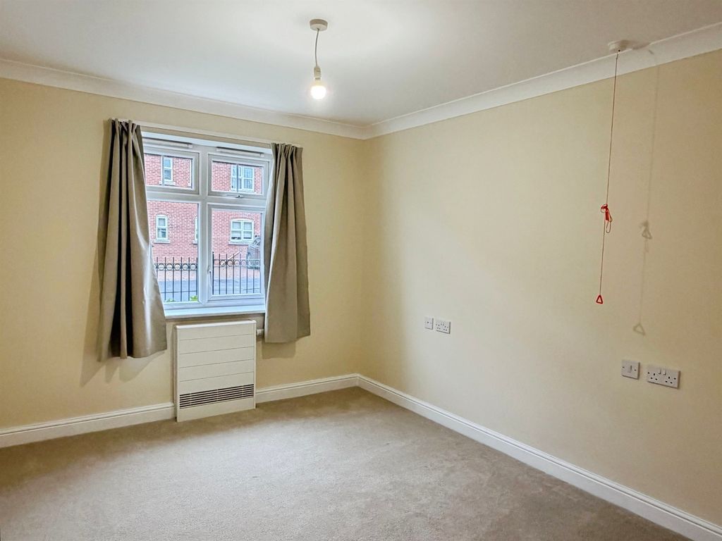 Additional image 8 of 2 bed flat for saleManning Road, Bourne PE10