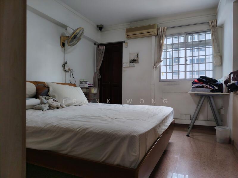 301 Clementi Avenue 4 photo 3