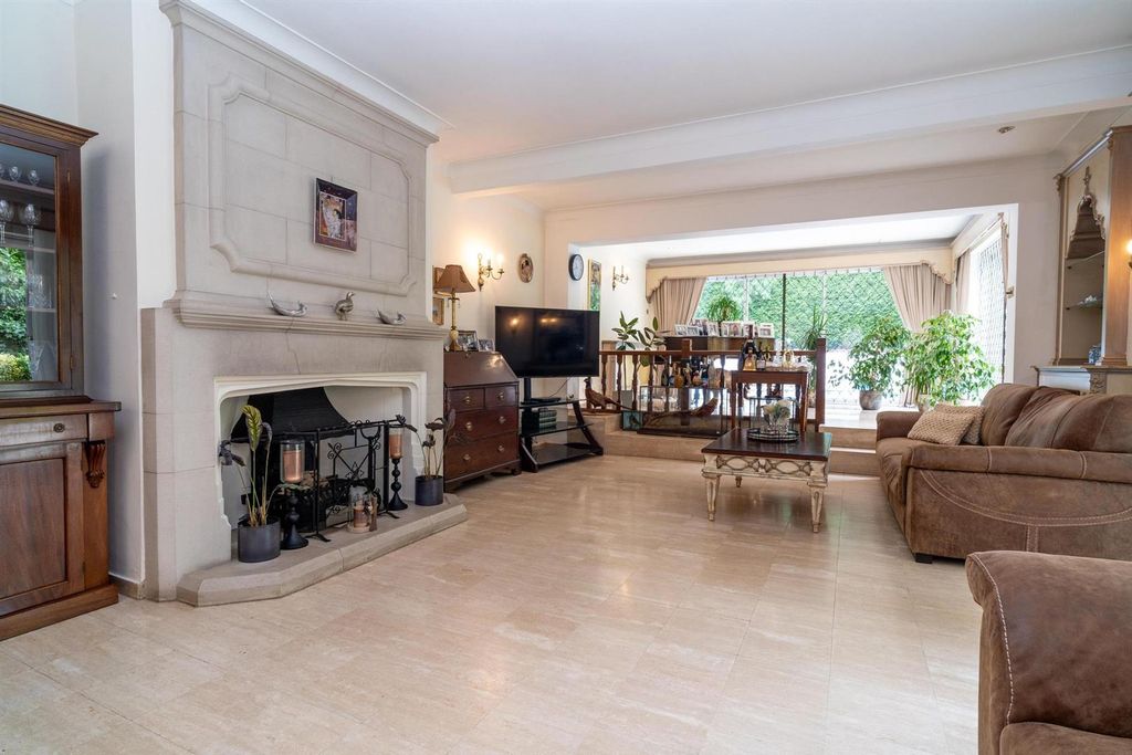 Additional image 13 of 6 bed detached house for saleAllum Lane, Elstree, Borehamwood WD6