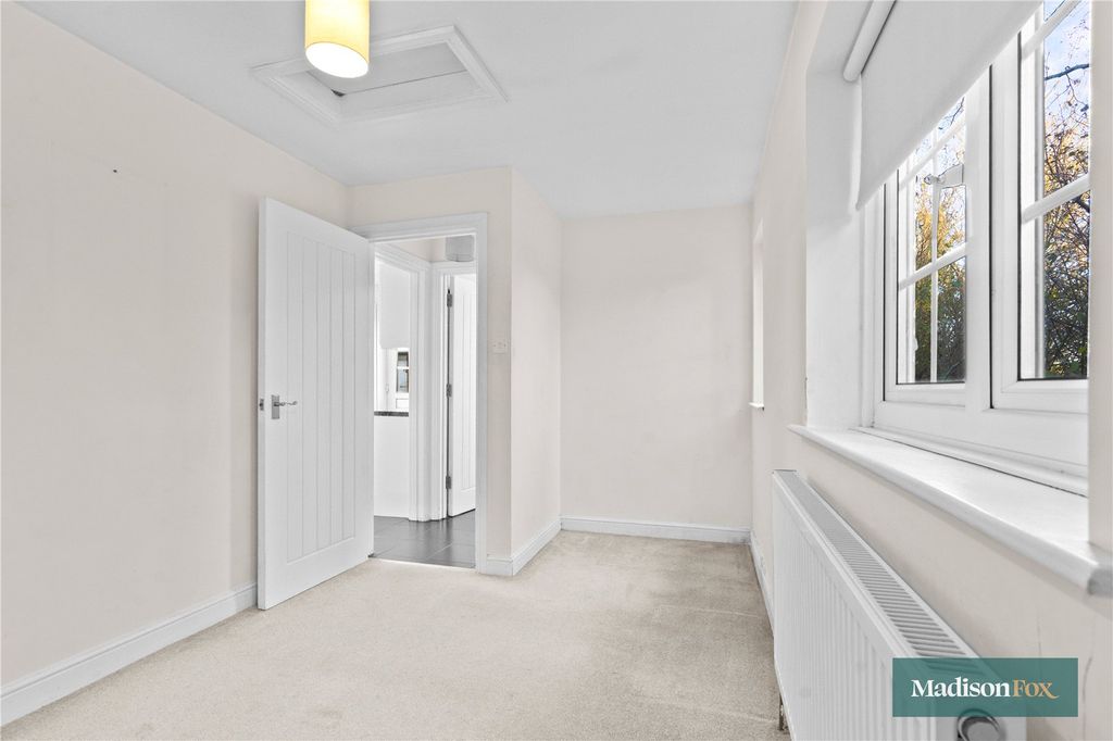 Additional image 9 of 2 bed end terrace house for saleForest Road, Ilford IG6