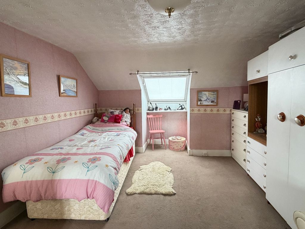 Additional image 20 of 5 bed semi-detached house for saleKirk Road, Wishaw ML2