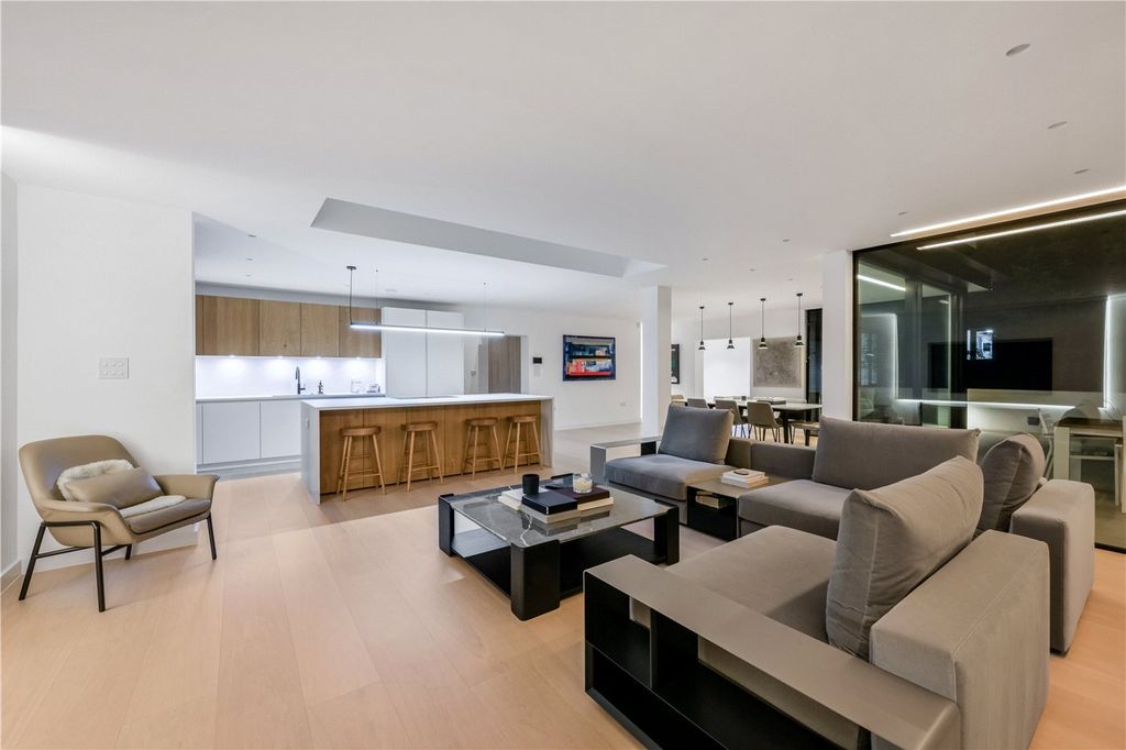 Additional image 23 of 5 bed detached house for saleDurham Avenue, Bromley BR2