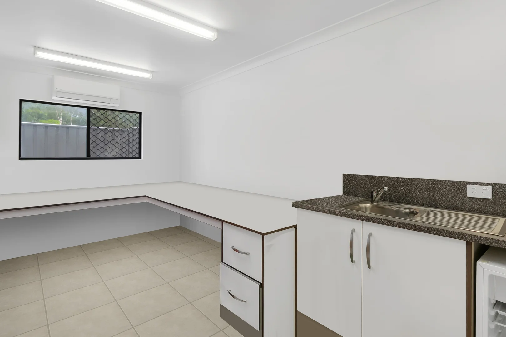 Additional image 21 of 40 Rudder Street, Clifton Beach QLD 4879