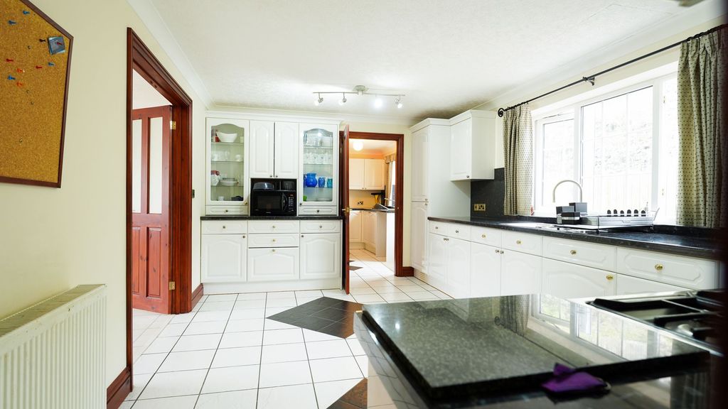Additional image 13 of 5 bed detached house for salePell Orwel, Towyn Road, New Quay SA45