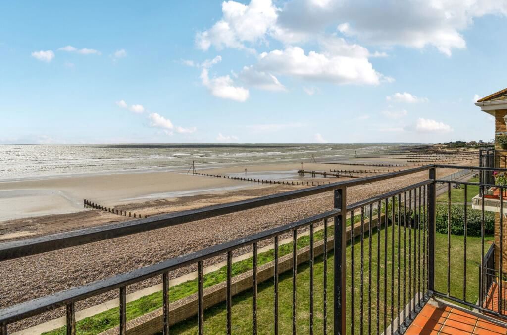 Additional image 2 of 2 bed flat for saleFreya Close, Bognor Regis PO22
