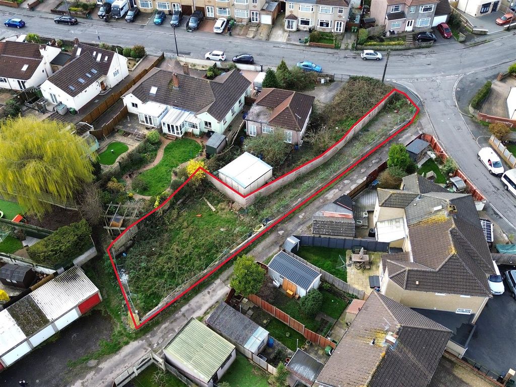 Land for saleLand For Auction - Pool Road, Kingswood, Bristol BS15