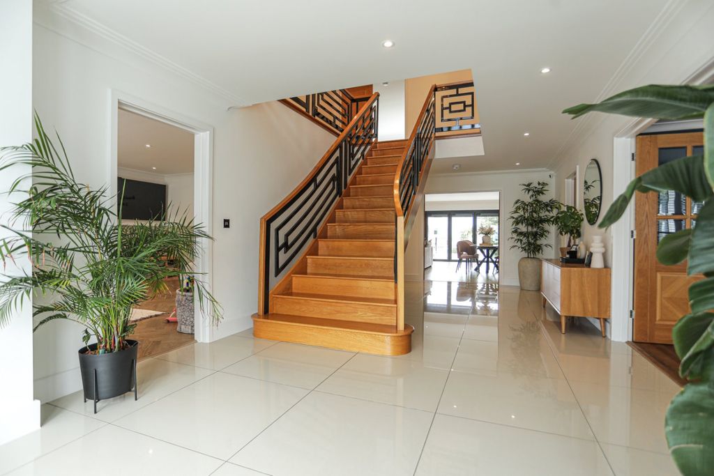 Additional image 6 of 4 bed detached house for saleNorth Foreland Avenue, Broadstairs, Kent CT10