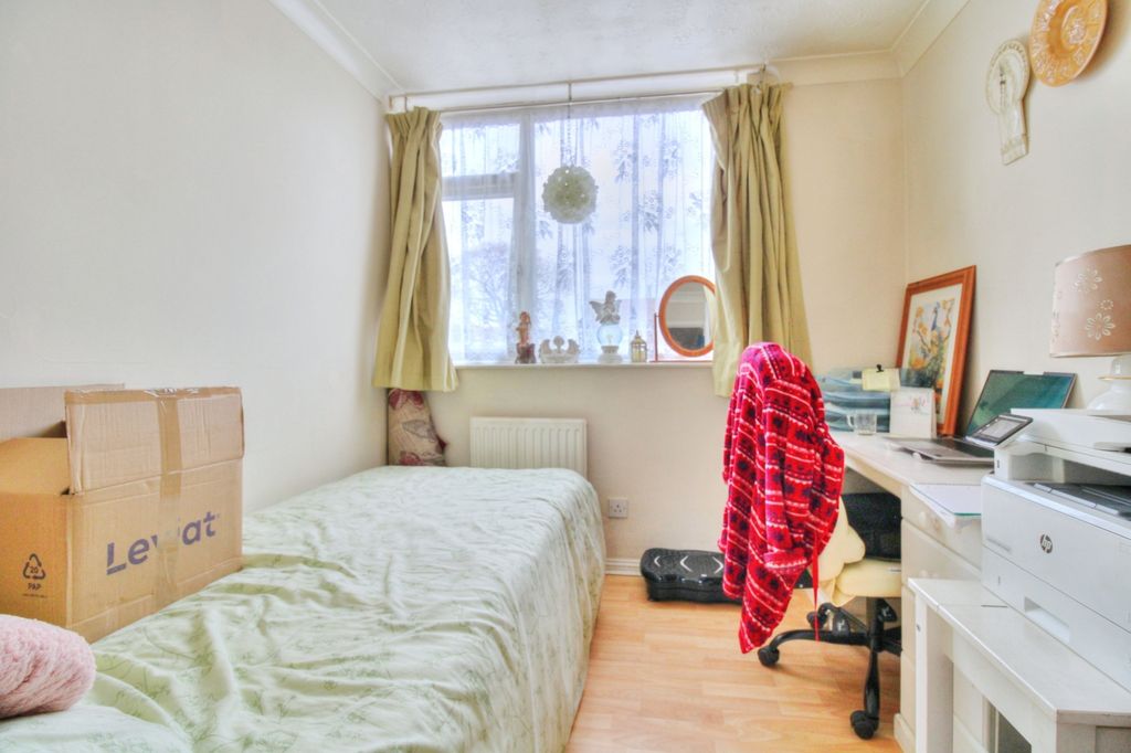 Additional image 13 of 3 bed semi-detached house for saleChurchill Way, Brackley NN13