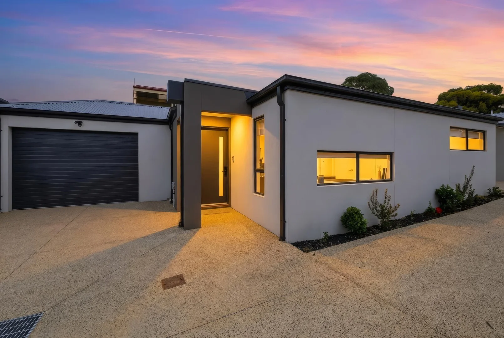 2/40 Dyson Drive, Sunbury VIC 3429