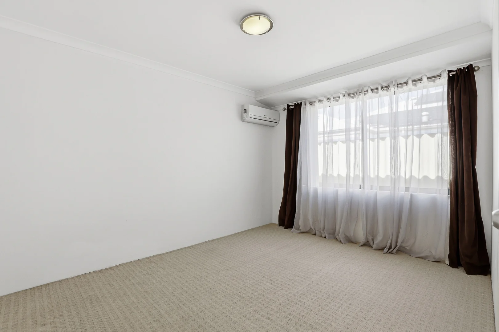 Additional image 18 of 6 Tamarama Street, Secret Harbour WA 6173