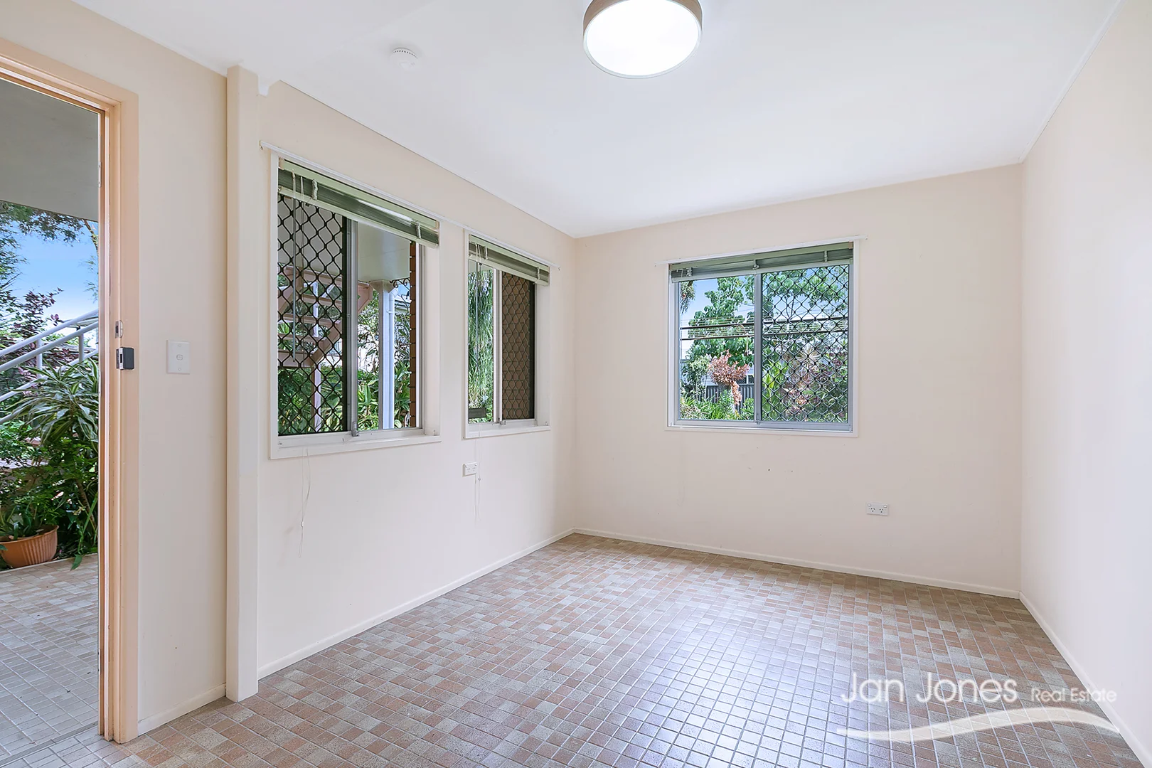 Additional image 17 of 8 Deborah Street, Clontarf QLD 4019