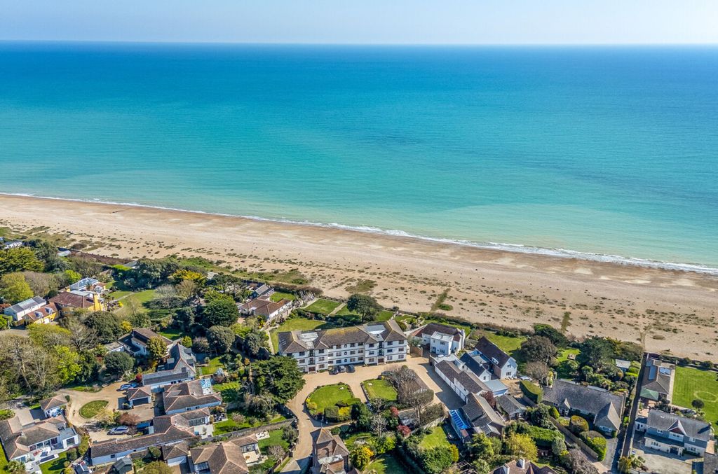 Additional image 4 of 3 bed flat for saleCraigweil Manor, Bognor Regis PO21