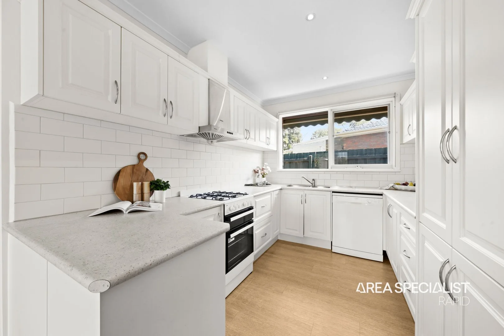 Additional image 3 of 2 Tudor Court, Wantirna VIC 3152