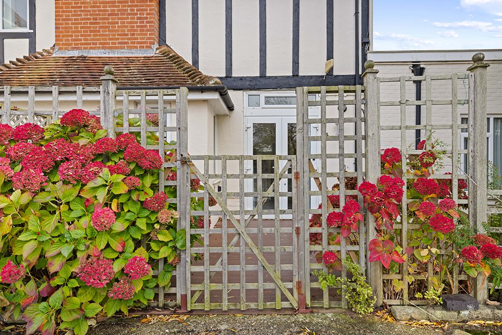 Additional image 9 of 2 bed flat for saleThe Fairway, Aldwick Bay Estate, Aldwick, West Sussex PO21