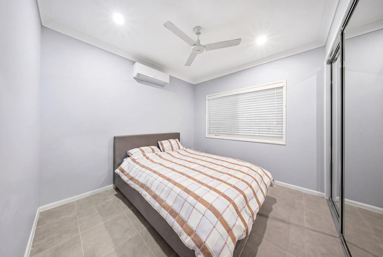 Additional image 8 of 2/5A Hugh Street, West End QLD 4810