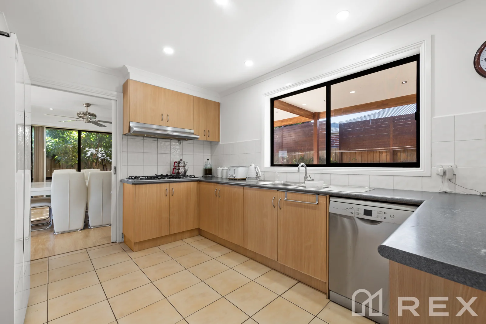 Additional image 5 of 118 Golf Links Road, Berwick VIC 3806