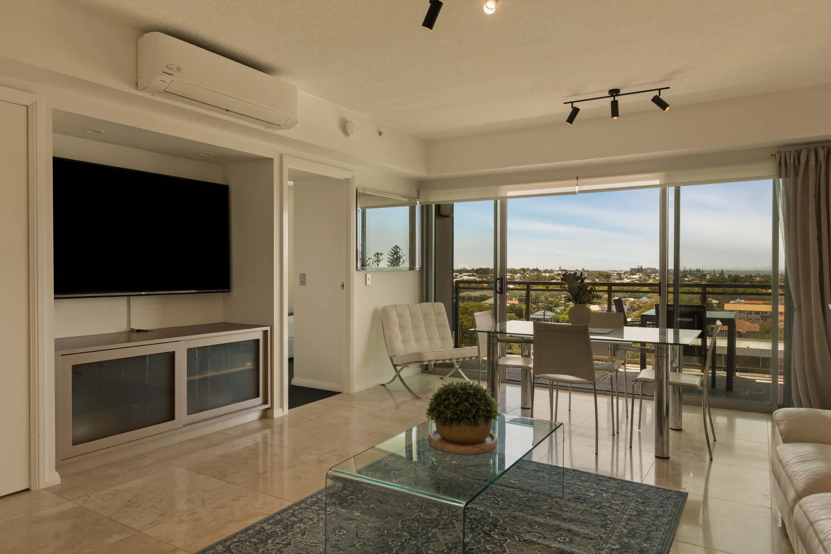 Additional image 12 of 701/185 Redcliffe Parade, Redcliffe QLD 4020