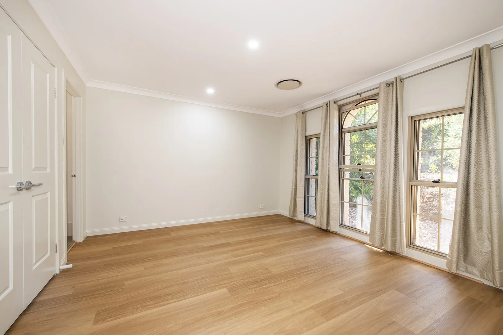 Additional image 4 of 260 Great Western Highway, Warrimoo NSW 2774