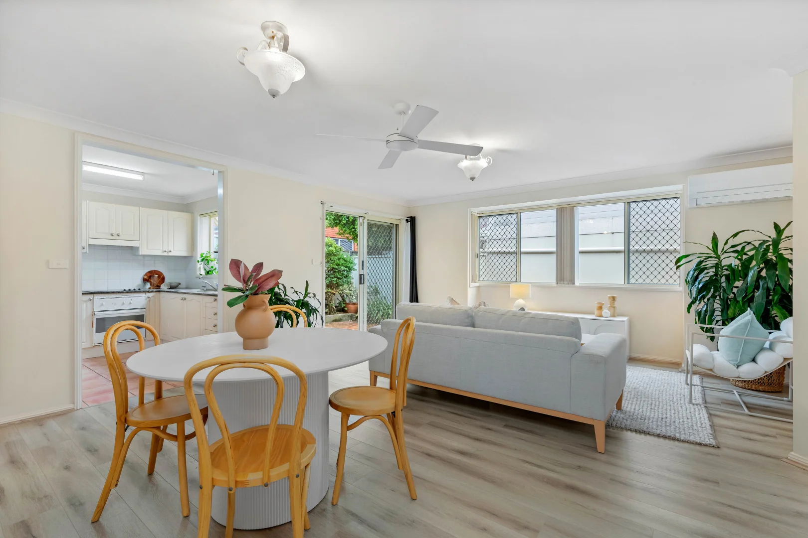 24B Janet Street, Merewether NSW 2291 photo 4