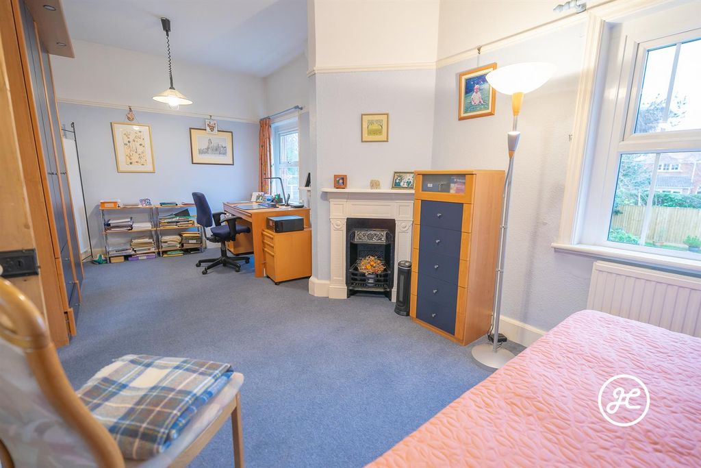 Additional image 28 of 5 bed detached house for saleDurleigh Road, Bridgwater TA6