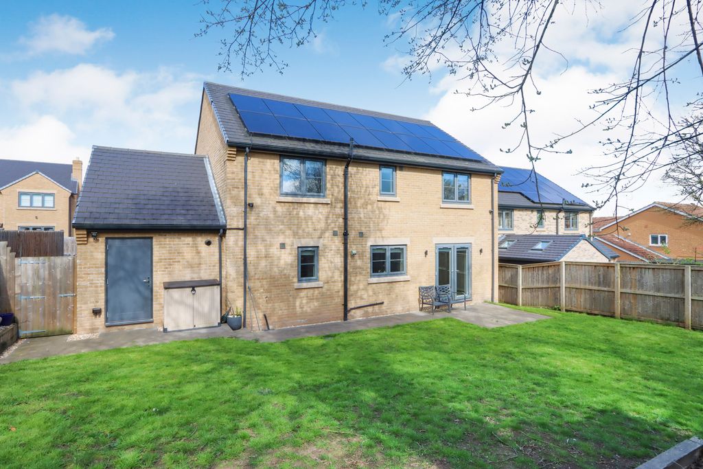 Additional image 3 of 4 bed detached house for saleHeather Close, Rotherham S60
