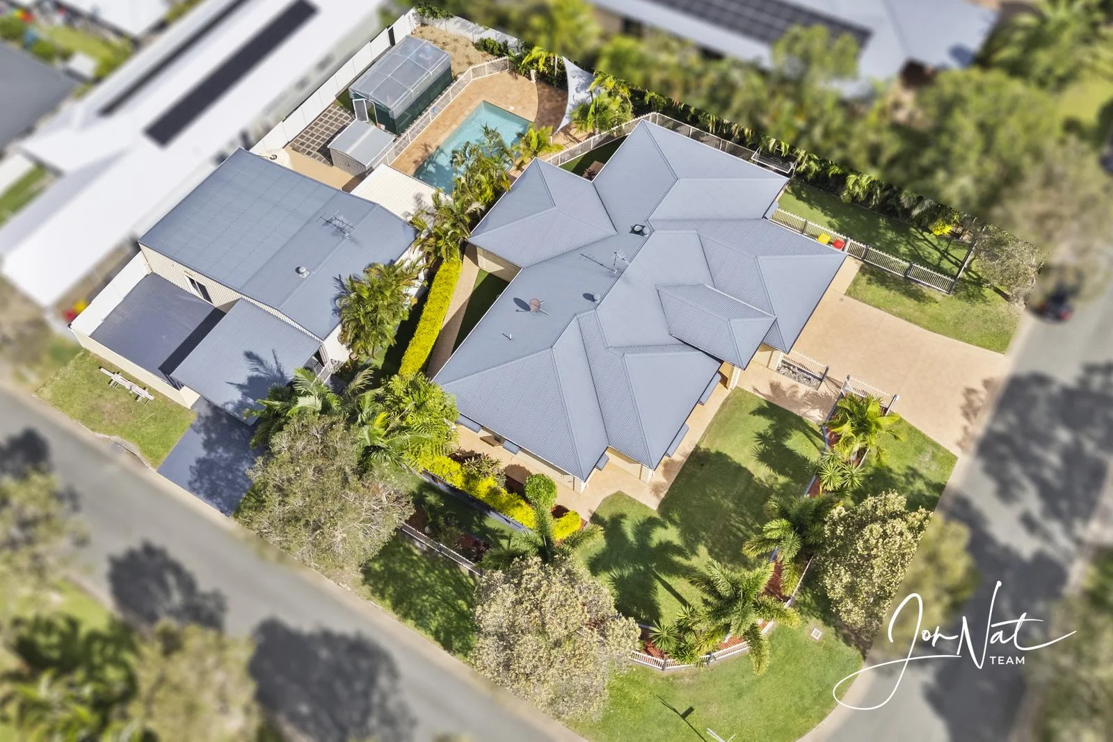 2-4 Ridge Place, Redland Bay QLD 4165 photo 2