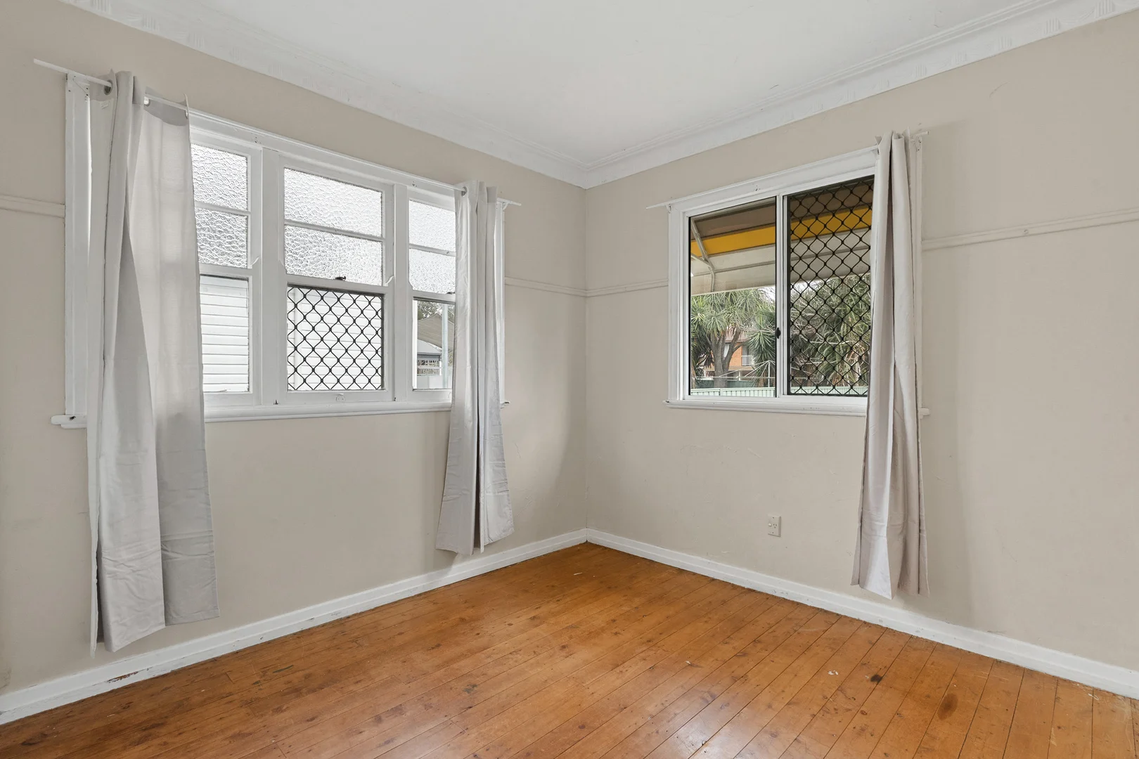 Additional image 3 of 37 Gladstone Street, Newtown QLD 4350