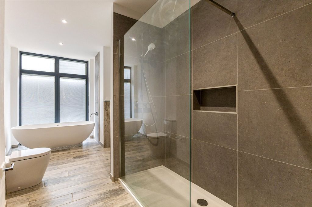Additional image 18 of 5 bed detached house for saleLondon Road, Uppingham, Oakham, Rutland LE15