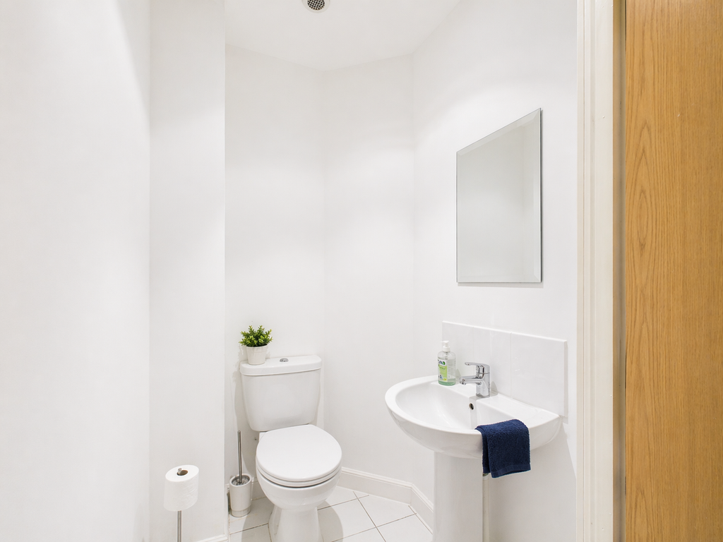 Additional image 16 of 2 bed flat for saleCliff Road, The Hoe, Plymouth PL1