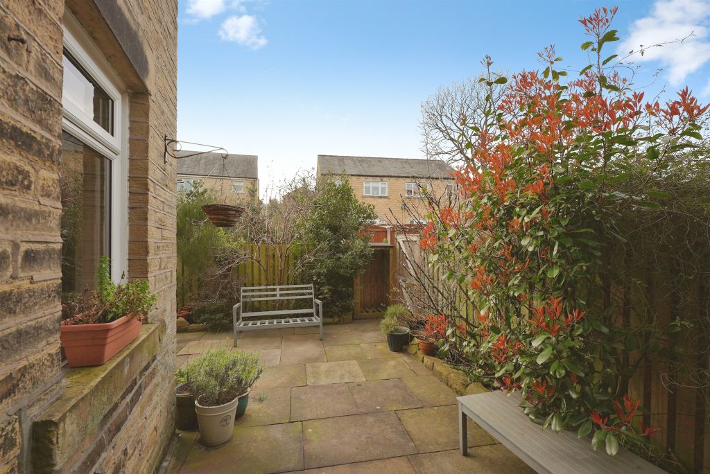 Additional image 14 of 4 bed end terrace house for saleBradford Road, Brighouse HD6