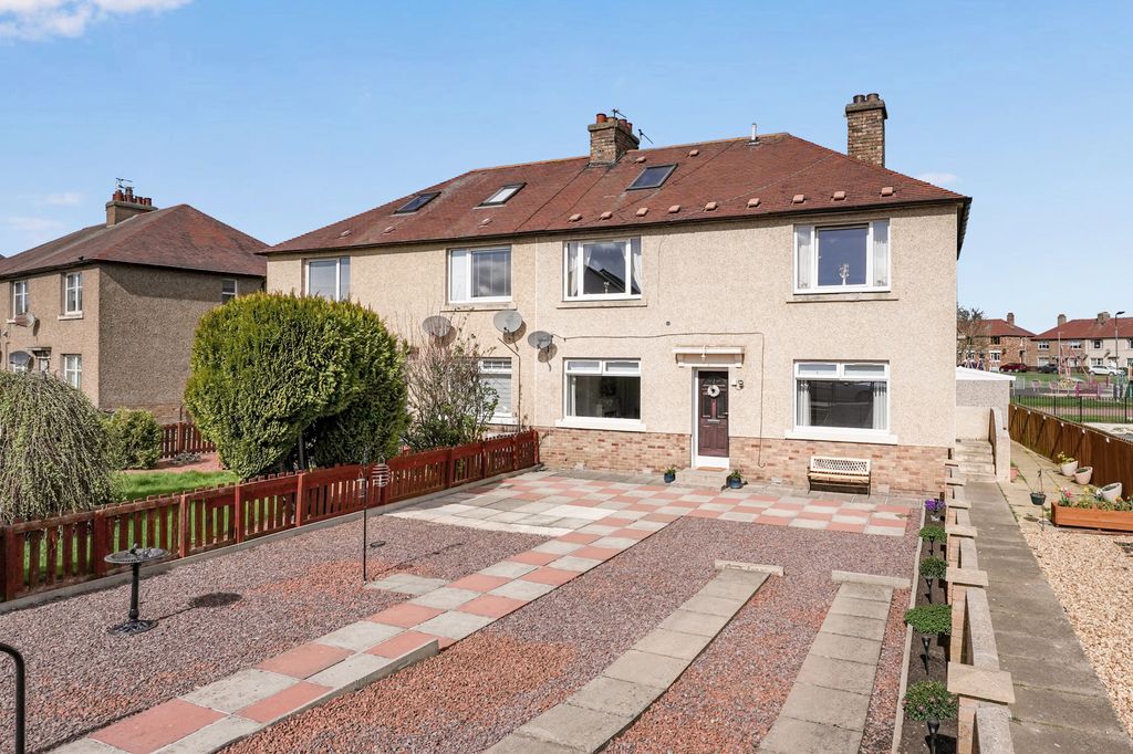 2 bed flat for sale39 Newton Village, Dalkeith EH22