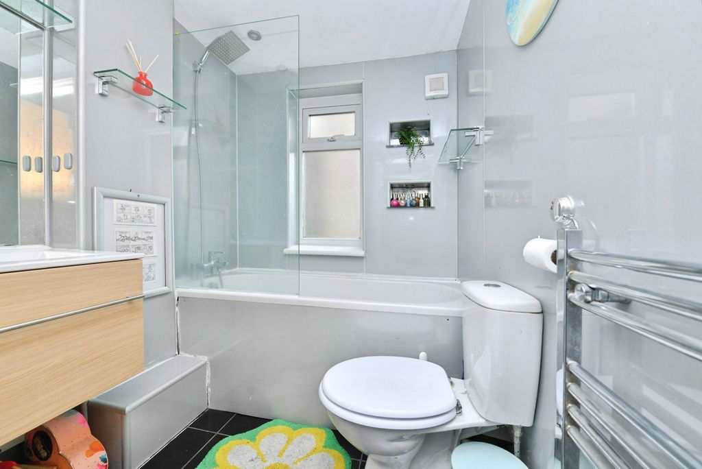 Additional image 11 of 2 bed flat for saleStuart Road, Plymouth, Devon PL1
