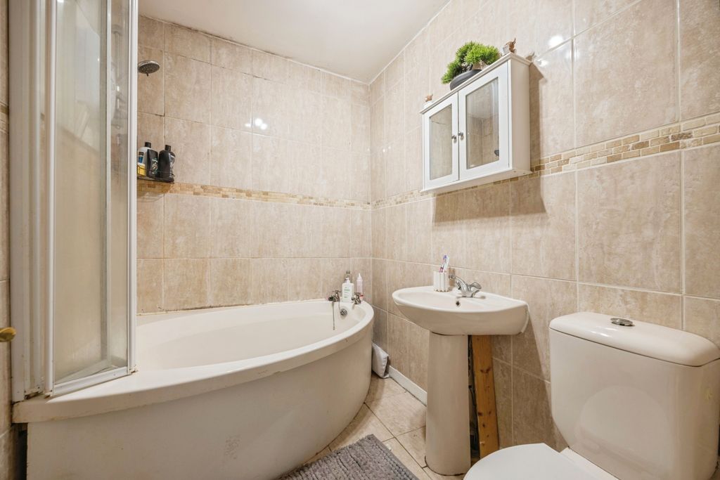 Additional image 14 of 2 bed flat for saleMain Street, Larbert FK5
